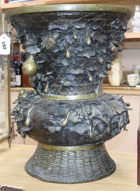 A large Japanese bronze vase, early 20th century, decorated with toads and snails height 44cm